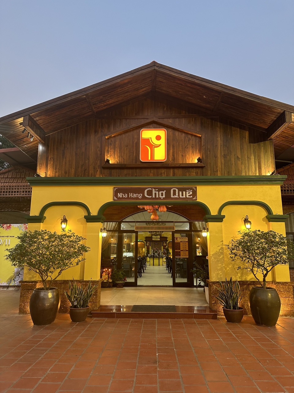 Giới thiệu - Chợ Quê Buffet